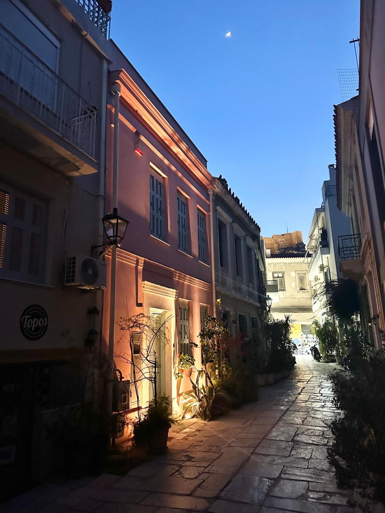 Central House In Plaka أثينا المظهر الخارجي الصورة