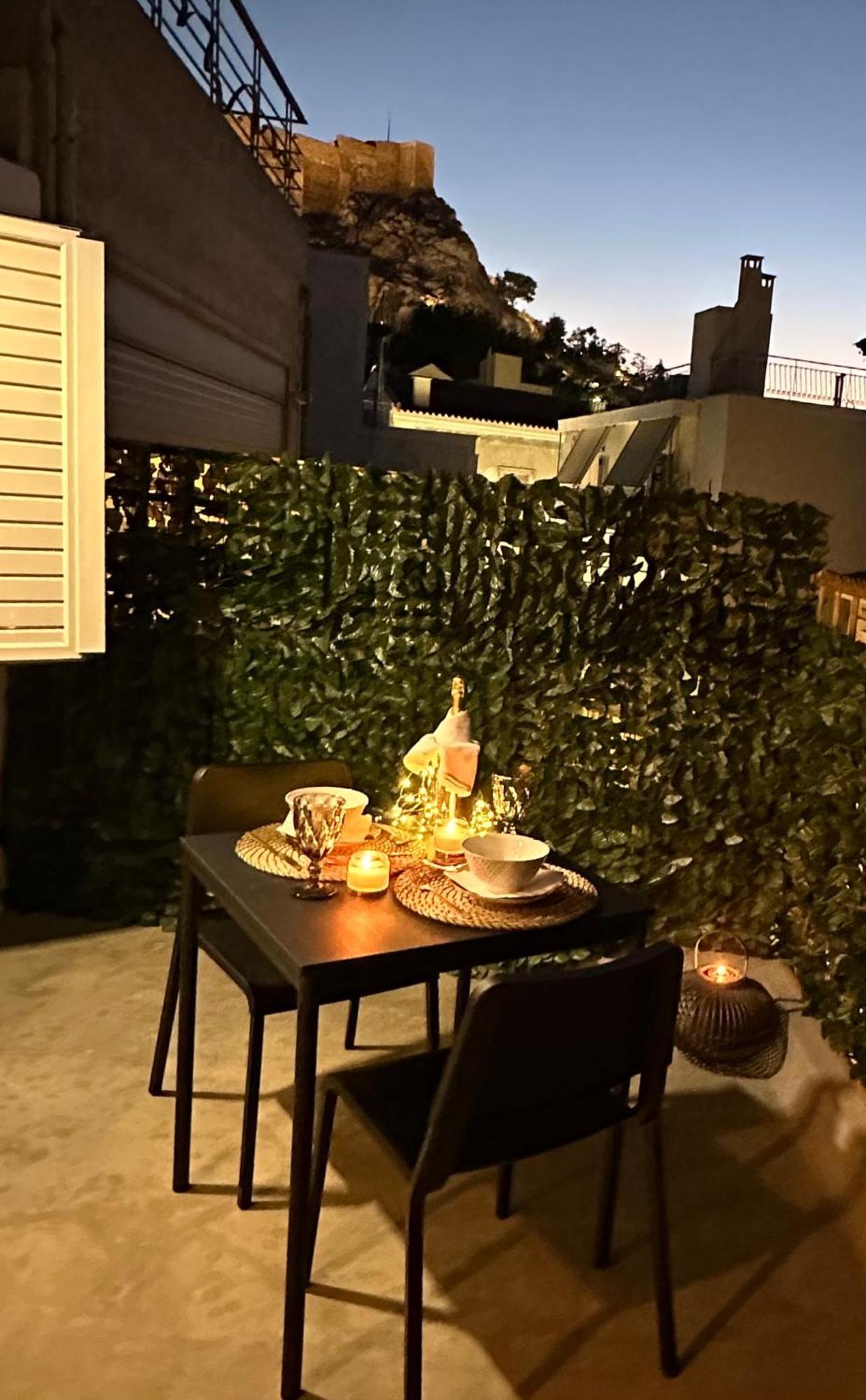 Central House In Plaka أثينا المظهر الخارجي الصورة